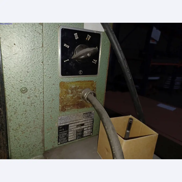 Machines of a lighting manufacturer for metalworking with accessories, continuous painting system, high-bay racking, industrial trucks, vehicles, IT and office equipment-6