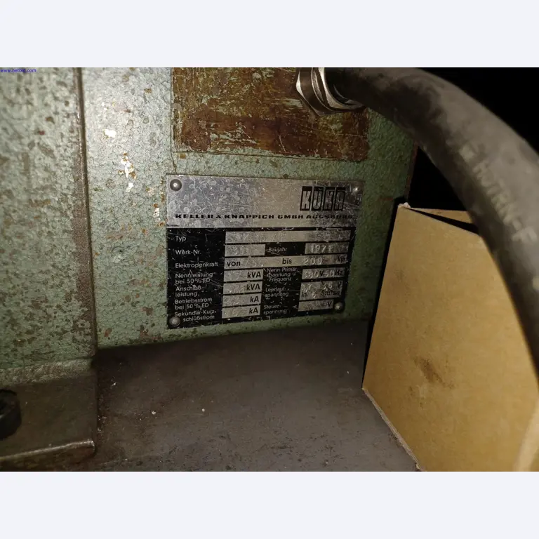 Machines of a lighting manufacturer for metalworking with accessories, continuous painting system, high-bay racking, industrial trucks, vehicles, IT and office equipment-7