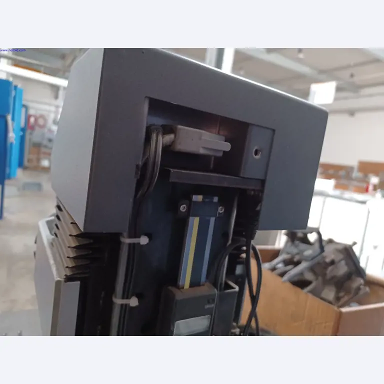 Machines of a lighting manufacturer for metalworking with accessories, continuous painting system, high-bay racking, industrial trucks, vehicles, IT and office equipment-3