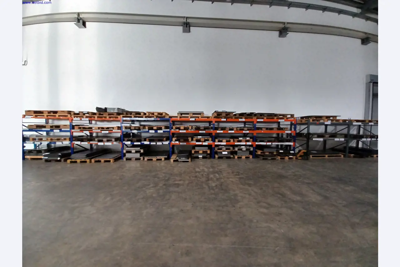 Machines of a lighting manufacturer for metalworking with accessories, continuous painting system, high-bay racking, industrial trucks, vehicles, IT and office equipment-1