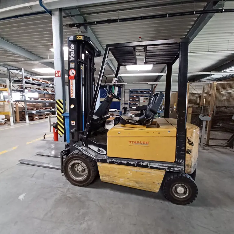 Electric forklift truck Yale ERP25-ALF-V2395