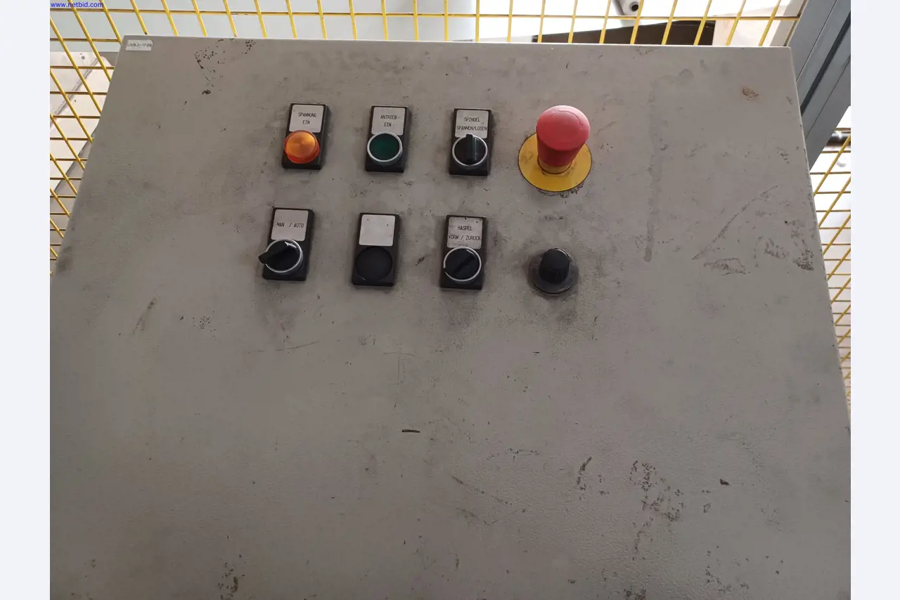 Machines of a lighting manufacturer for metalworking with accessories, continuous painting system, high-bay racking, industrial trucks, vehicles, IT and office equipment-11