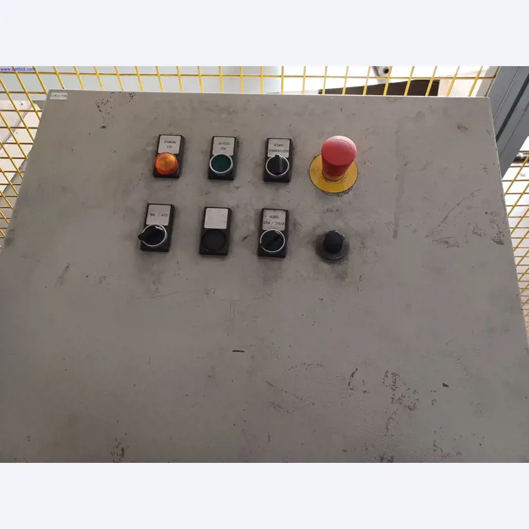 Machines of a lighting manufacturer for metalworking with accessories, continuous painting system, high-bay racking, industrial trucks, vehicles, IT and office equipment-11