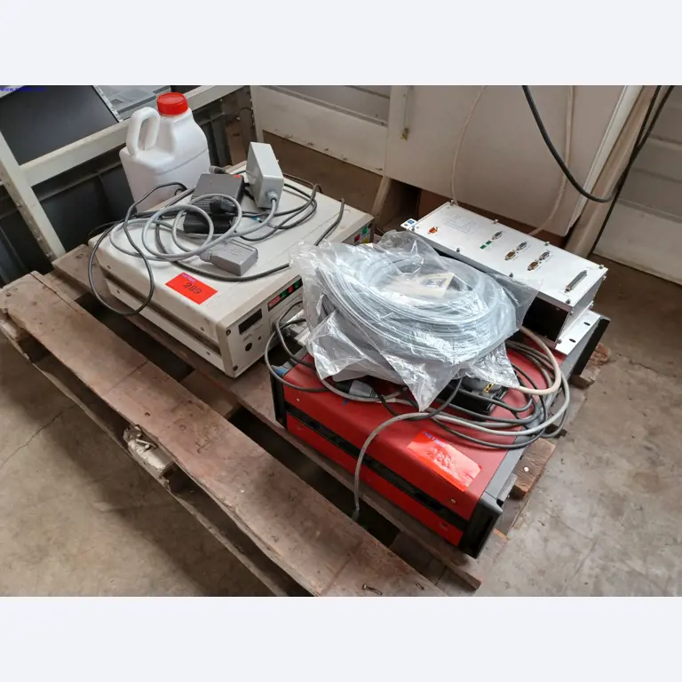 Machines of a lighting manufacturer for metalworking with accessories, continuous painting system, high-bay racking, industrial trucks, vehicles, IT and office equipment-2