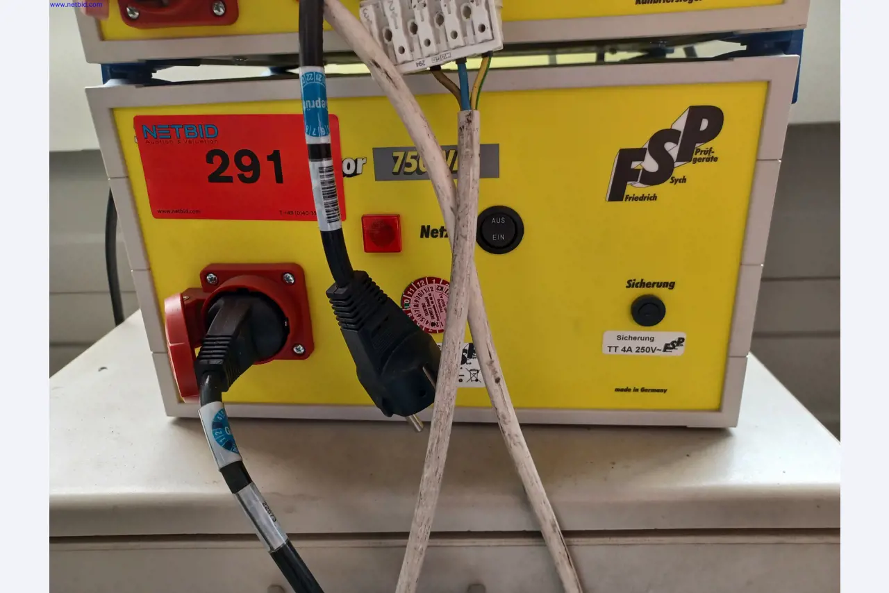 Machines of a lighting manufacturer for metalworking with accessories, continuous painting system, high-bay racking, industrial trucks, vehicles, IT and office equipment-1