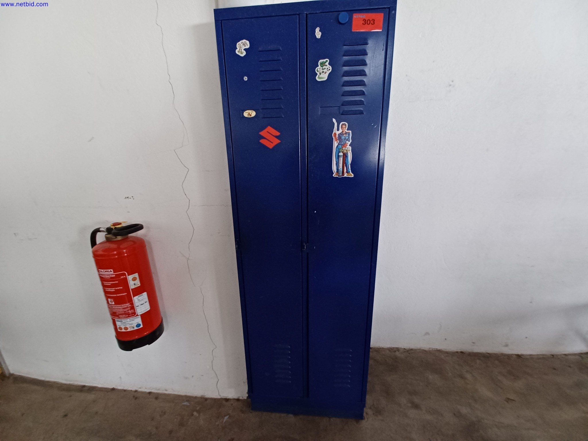 Machines of a lighting manufacturer for metalworking with accessories, continuous painting system, high-bay racking, industrial trucks, vehicles, IT and office equipment-1