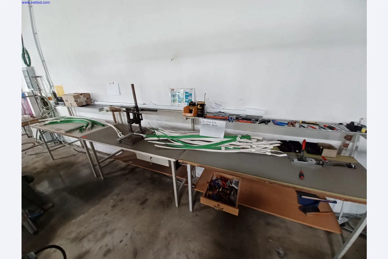 Machines of a lighting manufacturer for metalworking with accessories, continuous painting system, high-bay racking, industrial trucks, vehicles, IT and office equipment-1