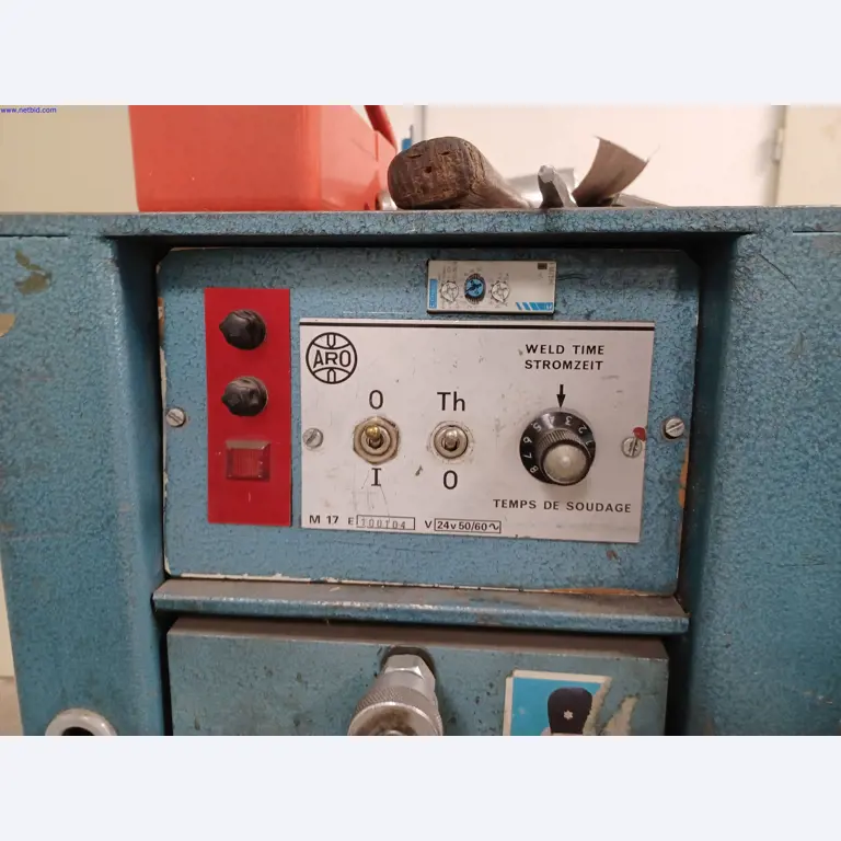 Machines of a lighting manufacturer for metalworking with accessories, continuous painting system, high-bay racking, industrial trucks, vehicles, IT and office equipment-2