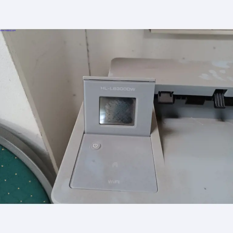 Machines of a lighting manufacturer for metalworking with accessories, continuous painting system, high-bay racking, industrial trucks, vehicles, IT and office equipment-2