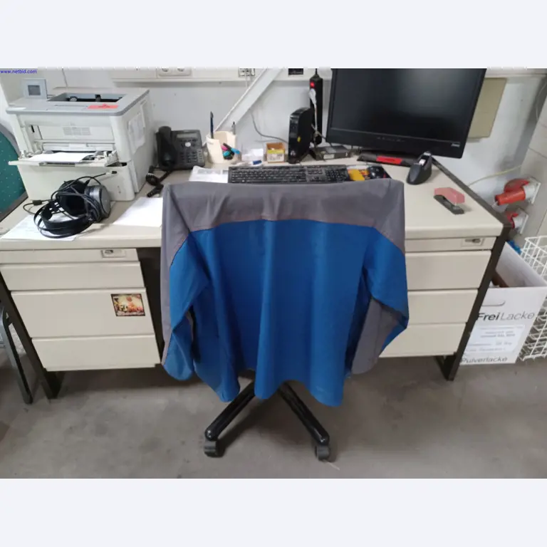 Machines of a lighting manufacturer for metalworking with accessories, continuous painting system, high-bay racking, industrial trucks, vehicles, IT and office equipment-2