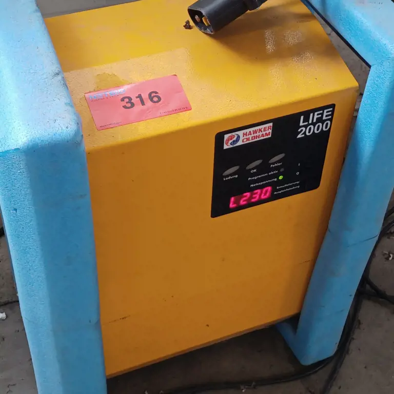 Battery charger Hawker Life 2000