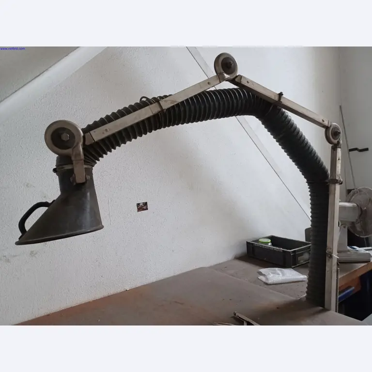 Machines of a lighting manufacturer for metalworking with accessories, continuous painting system, high-bay racking, industrial trucks, vehicles, IT and office equipment-4