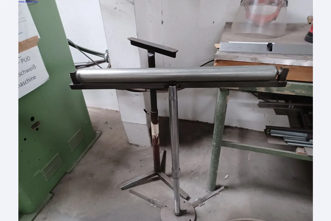 Machines of a lighting manufacturer for metalworking with accessories, continuous painting system, high-bay racking, industrial trucks, vehicles, IT and office equipment-2