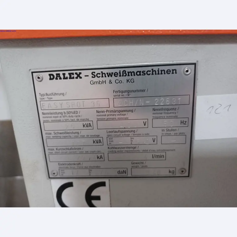 Maszyny producenta oświetlenia, w tym do obróbki metalu z akcesoriami, system ciągłego malowania, regały wysokiego składowania, wózki przemysłowe, pojazdy, sprzęt IT i biurowy-3