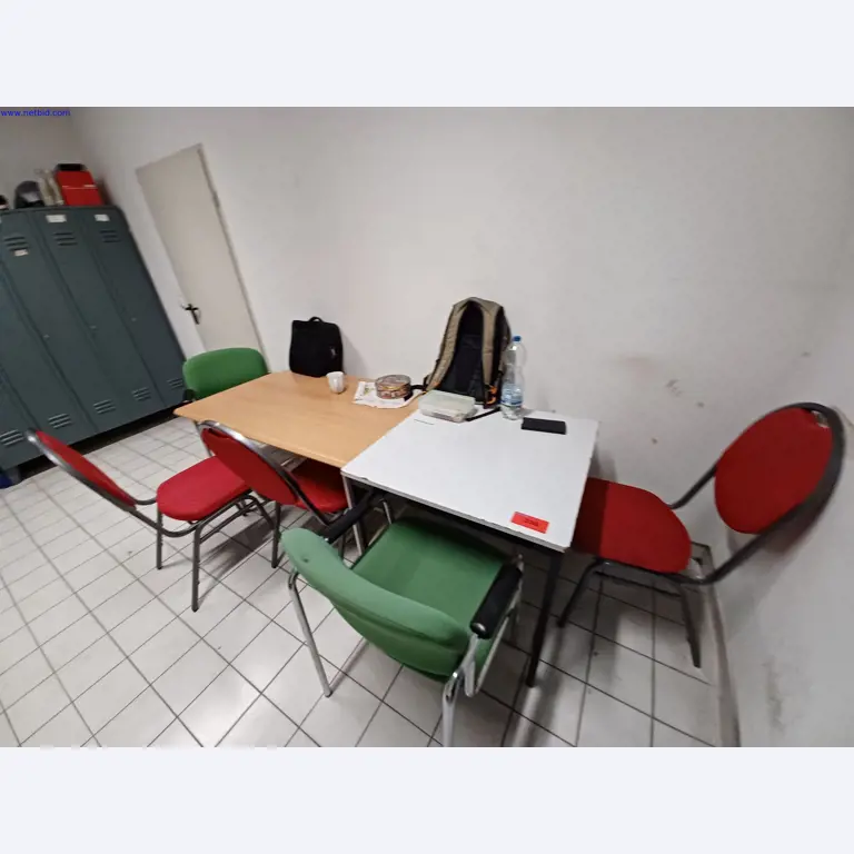 Machines of a lighting manufacturer for metalworking with accessories, continuous painting system, high-bay racking, industrial trucks, vehicles, IT and office equipment-2