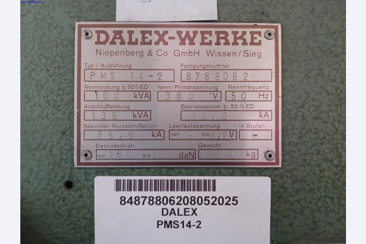 Maszyny producenta oświetlenia, w tym do obróbki metalu z akcesoriami, system ciągłego malowania, regały wysokiego składowania, wózki przemysłowe, pojazdy, sprzęt IT i biurowy-5