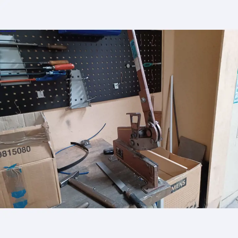 Machines of a lighting manufacturer for metalworking with accessories, continuous painting system, high-bay racking, industrial trucks, vehicles, IT and office equipment-3