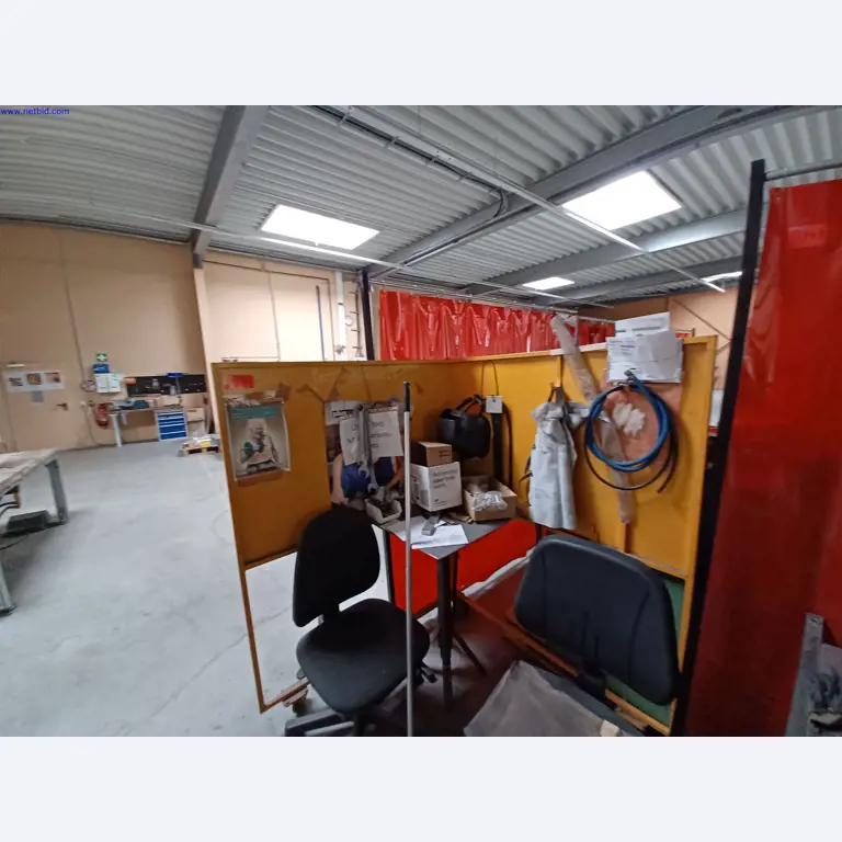 Machines of a lighting manufacturer for metalworking with accessories, continuous painting system, high-bay racking, industrial trucks, vehicles, IT and office equipment-4