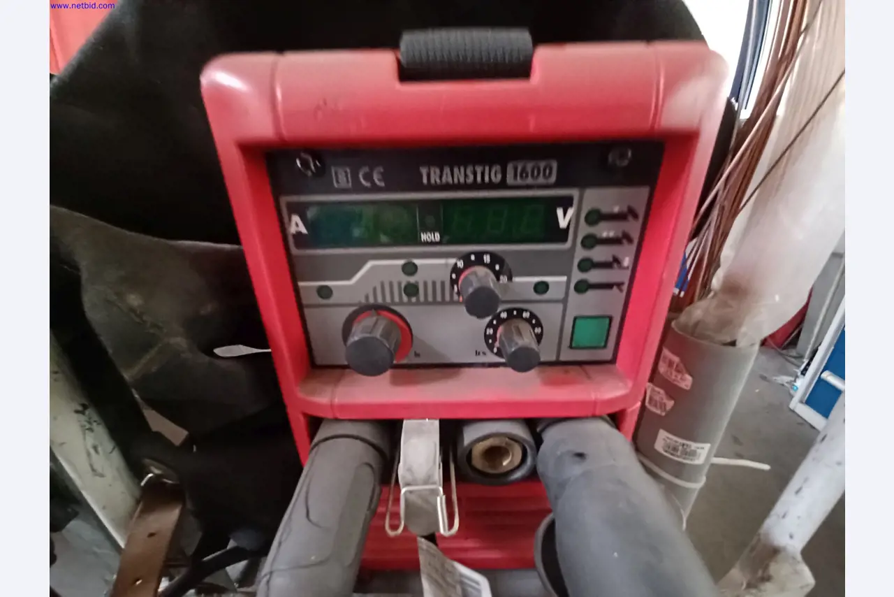 Machines of a lighting manufacturer for metalworking with accessories, continuous painting system, high-bay racking, industrial trucks, vehicles, IT and office equipment-2