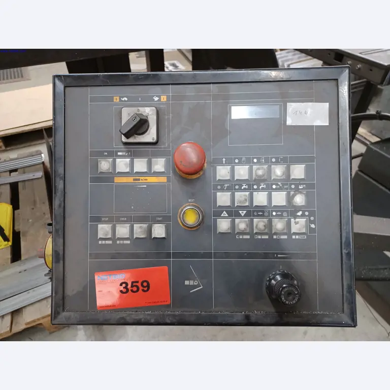 Stroji proizvajalca razsvetljave, vključno s stroji za obdelavo kovin z dodatki, sistemom za neprekinjeno barvanje, visokimi regali, industrijskimi tovornjaki, vozili, informacijsko in pisarniško opremo-2