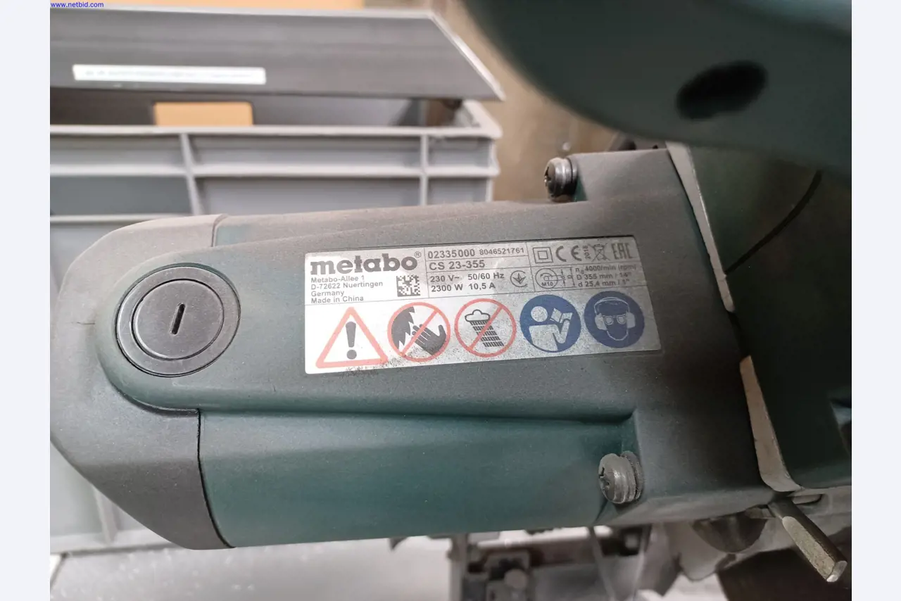 Machines of a lighting manufacturer for metalworking with accessories, continuous painting system, high-bay racking, industrial trucks, vehicles, IT and office equipment-3