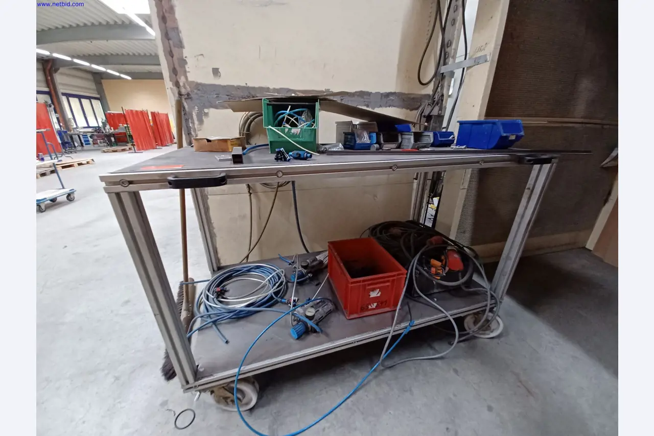 Machines of a lighting manufacturer for metalworking with accessories, continuous painting system, high-bay racking, industrial trucks, vehicles, IT and office equipment-1