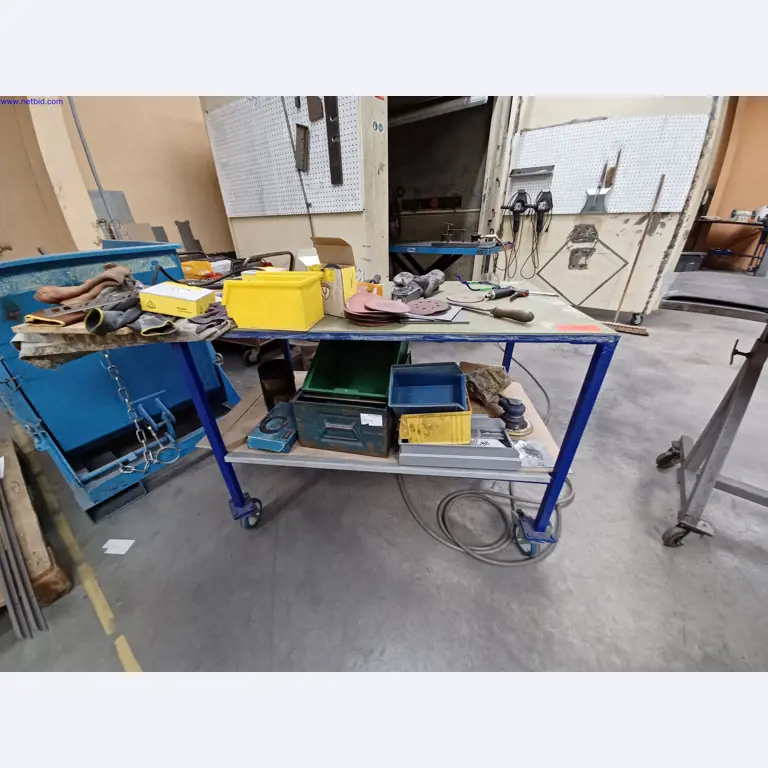 Machines of a lighting manufacturer for metalworking with accessories, continuous painting system, high-bay racking, industrial trucks, vehicles, IT and office equipment-1