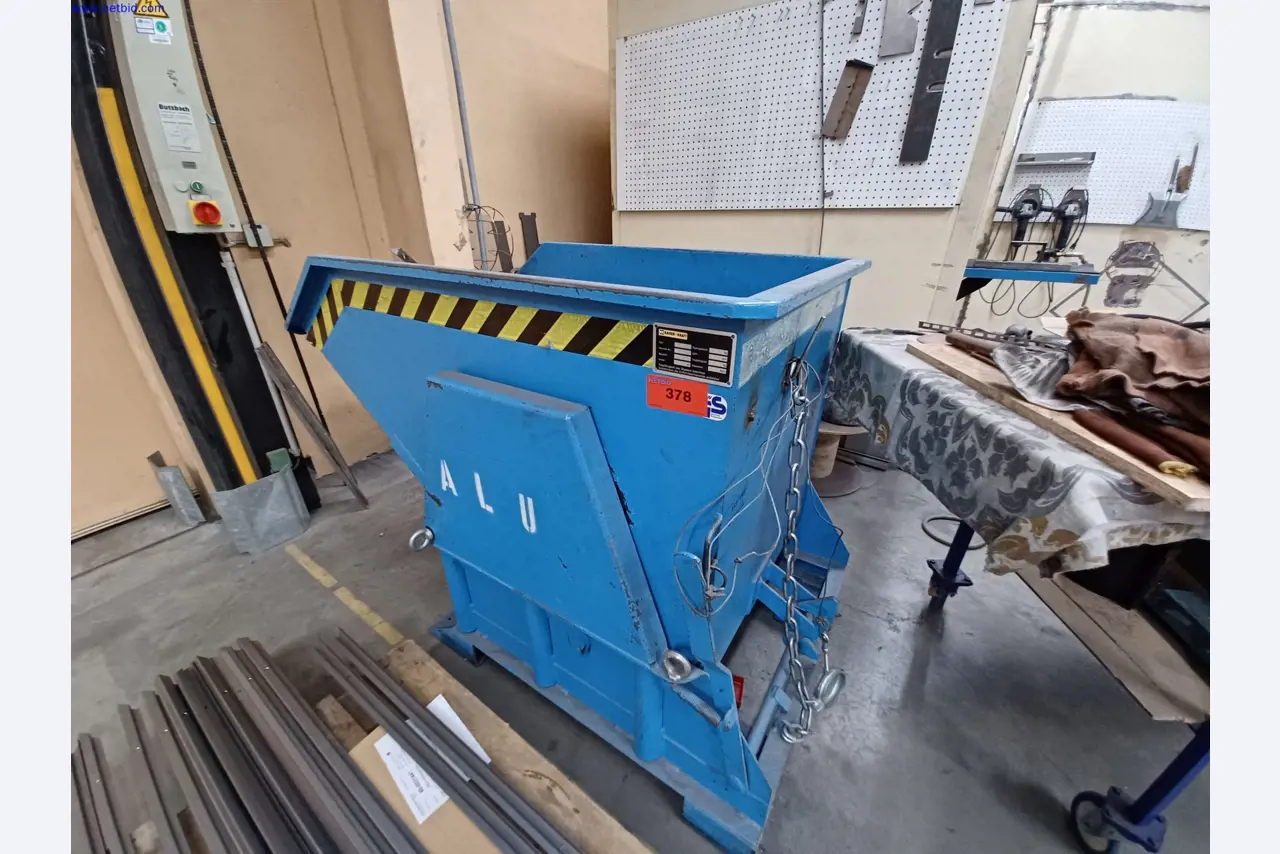 Machines of a lighting manufacturer for metalworking with accessories, continuous painting system, high-bay racking, industrial trucks, vehicles, IT and office equipment-1