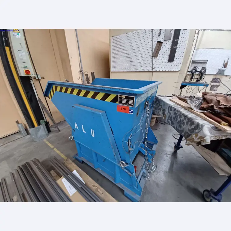 Machines of a lighting manufacturer for metalworking with accessories, continuous painting system, high-bay racking, industrial trucks, vehicles, IT and office equipment-1