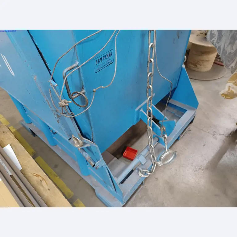 Machines of a lighting manufacturer for metalworking with accessories, continuous painting system, high-bay racking, industrial trucks, vehicles, IT and office equipment-3