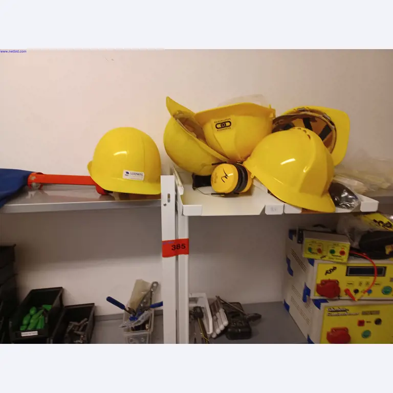 Machines of a lighting manufacturer for metalworking with accessories, continuous painting system, high-bay racking, industrial trucks, vehicles, IT and office equipment-4