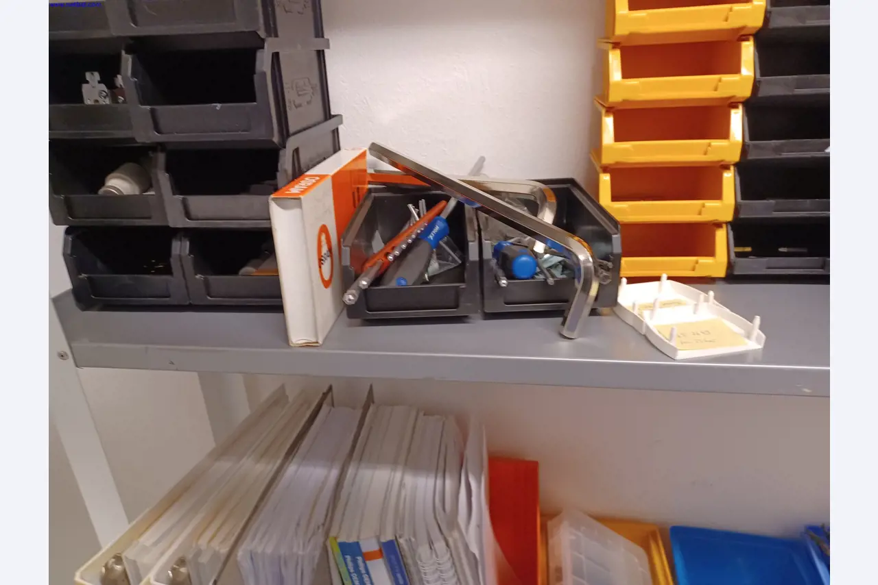 Machines of a lighting manufacturer for metalworking with accessories, continuous painting system, high-bay racking, industrial trucks, vehicles, IT and office equipment-6