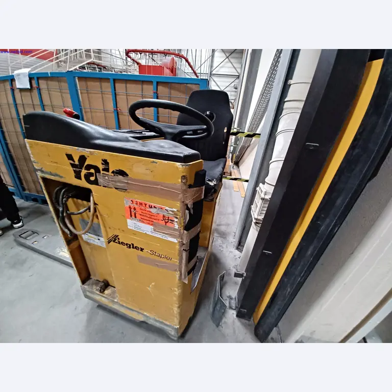 Machines of a lighting manufacturer for metalworking with accessories, continuous painting system, high-bay racking, industrial trucks, vehicles, IT and office equipment-2