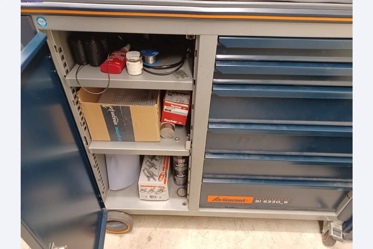 Machines of a lighting manufacturer for metalworking with accessories, continuous painting system, high-bay racking, industrial trucks, vehicles, IT and office equipment-2