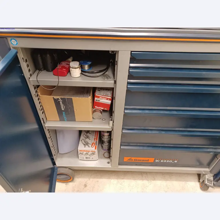 Machines of a lighting manufacturer for metalworking with accessories, continuous painting system, high-bay racking, industrial trucks, vehicles, IT and office equipment-2