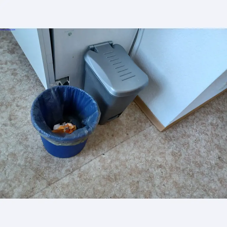 Machines of a lighting manufacturer for metalworking with accessories, continuous painting system, high-bay racking, industrial trucks, vehicles, IT and office equipment-2