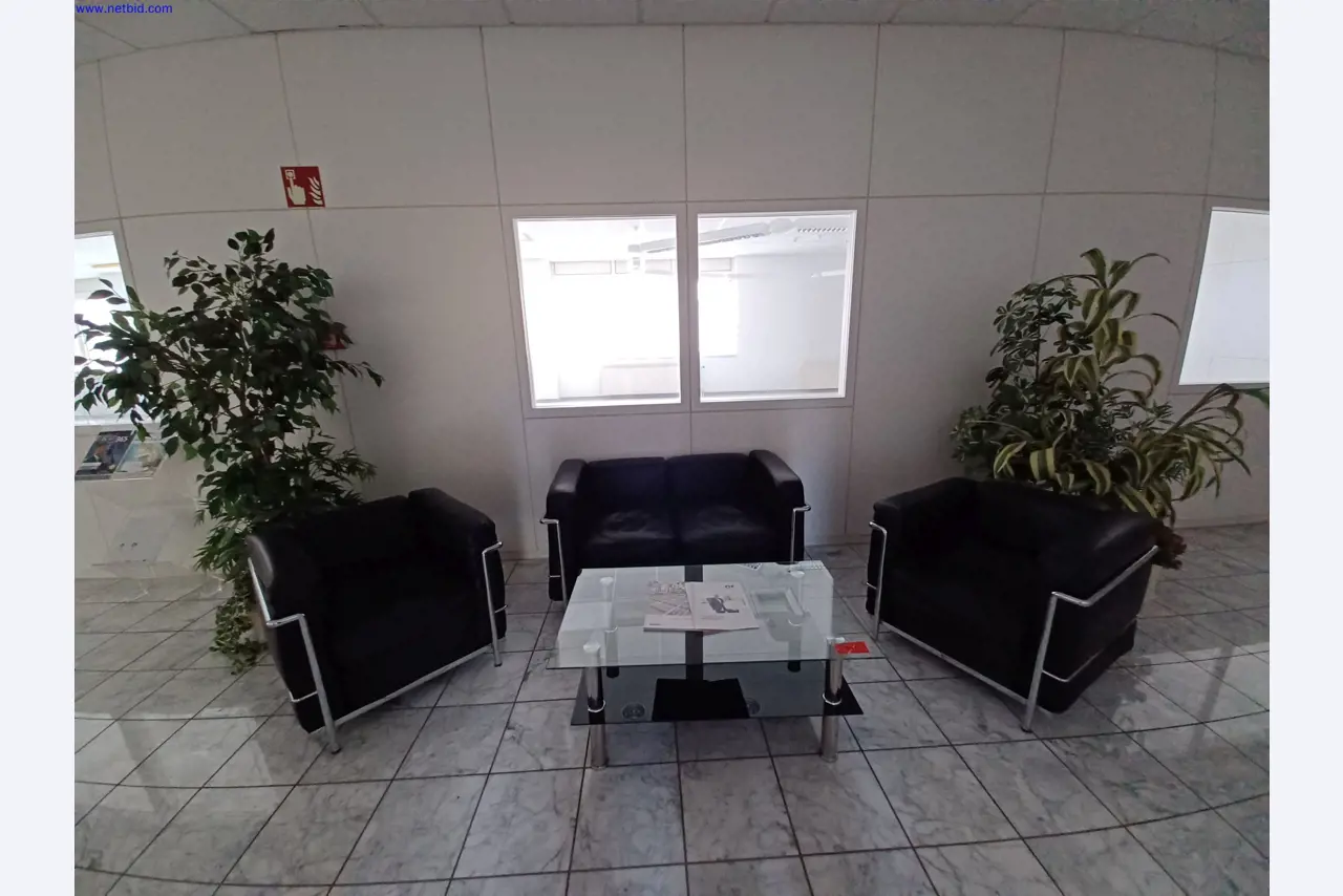 Machines of a lighting manufacturer for metalworking with accessories, continuous painting system, high-bay racking, industrial trucks, vehicles, IT and office equipment-1