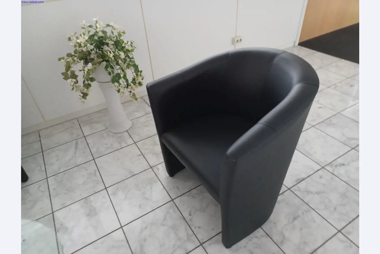 Machines of a lighting manufacturer for metalworking with accessories, continuous painting system, high-bay racking, industrial trucks, vehicles, IT and office equipment-2