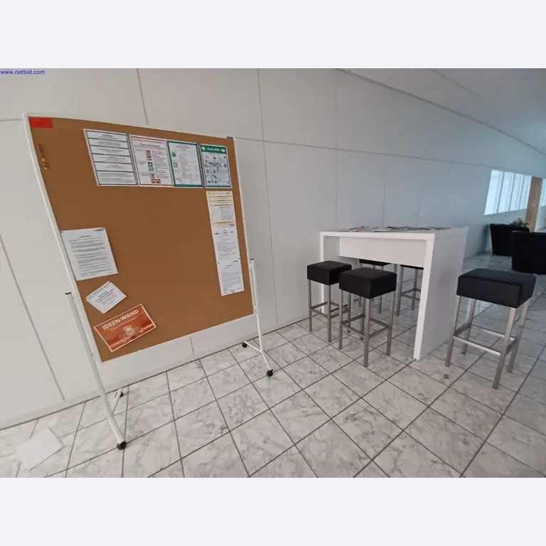 Machines of a lighting manufacturer for metalworking with accessories, continuous painting system, high-bay racking, industrial trucks, vehicles, IT and office equipment-1