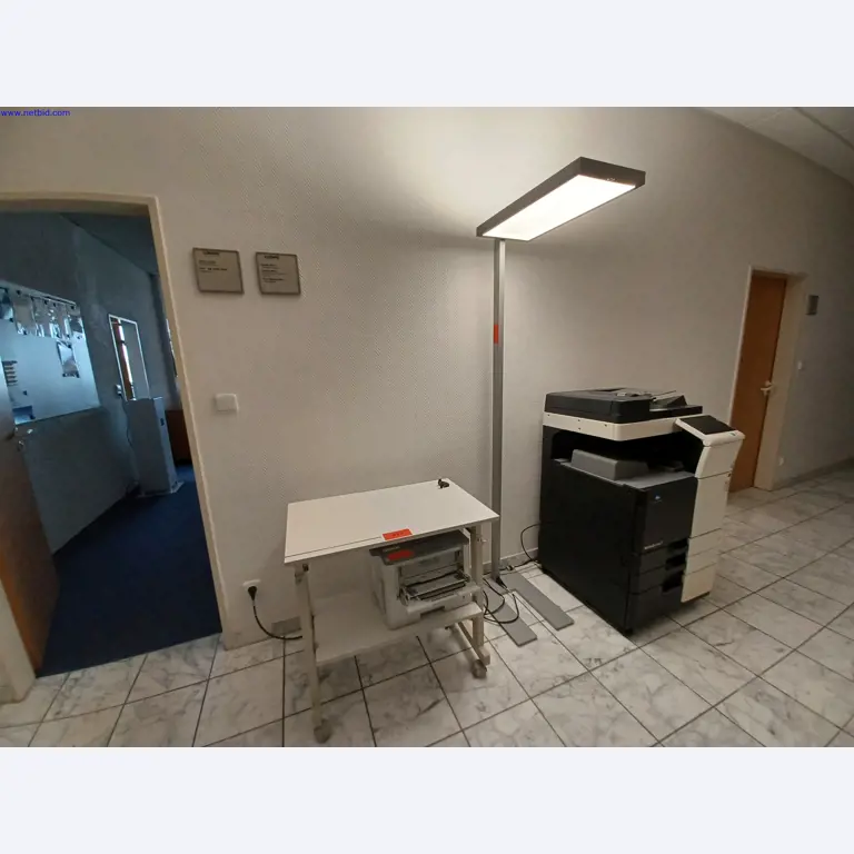 Machines of a lighting manufacturer for metalworking with accessories, continuous painting system, high-bay racking, industrial trucks, vehicles, IT and office equipment-1