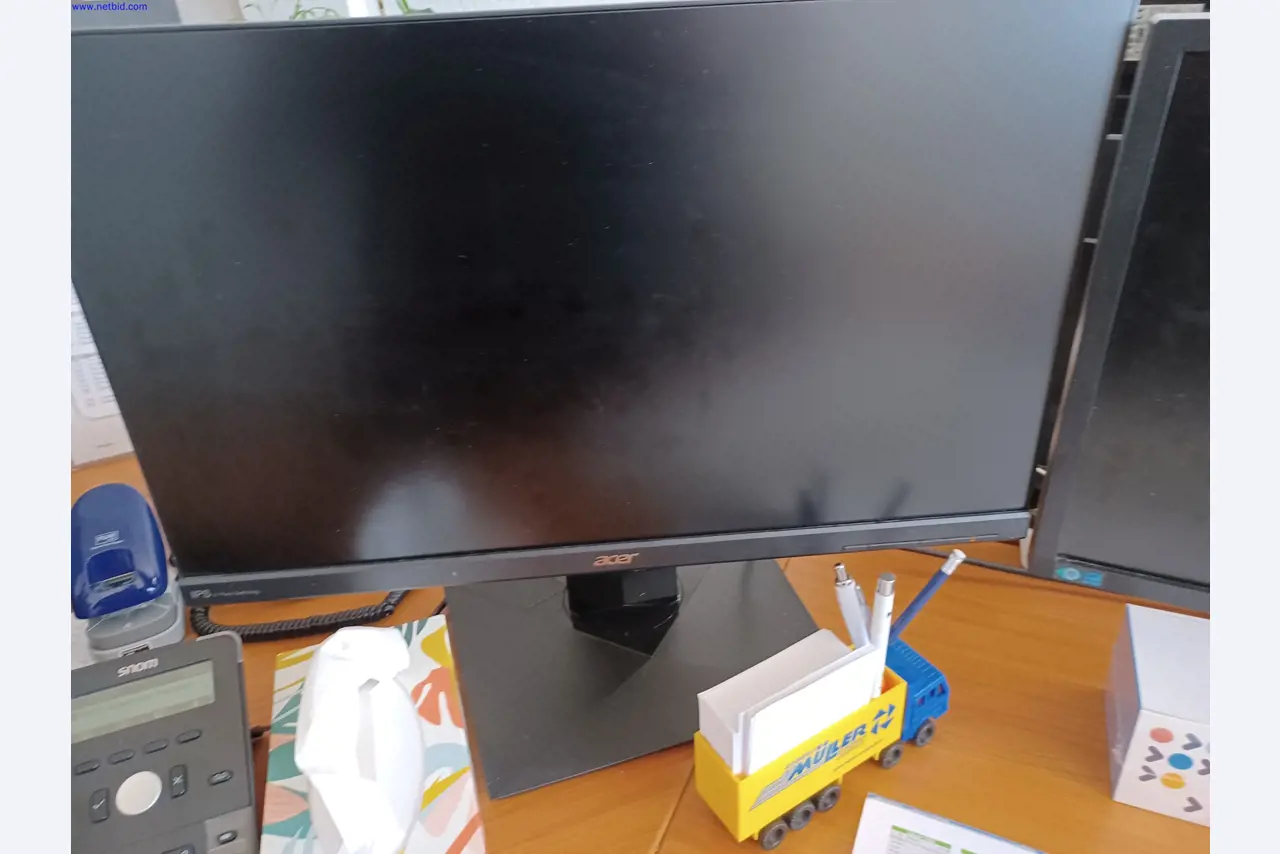 Machines of a lighting manufacturer for metalworking with accessories, continuous painting system, high-bay racking, industrial trucks, vehicles, IT and office equipment-2