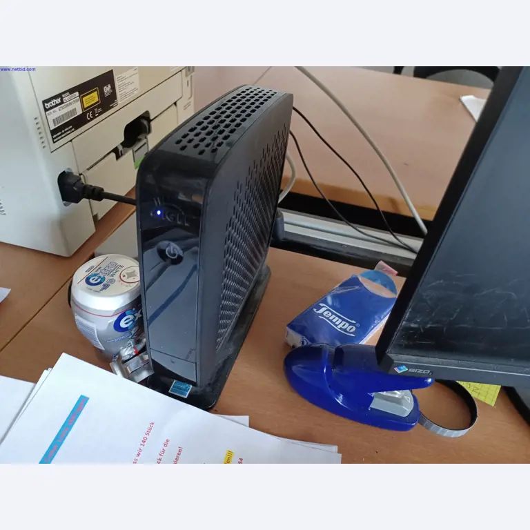 Machines of a lighting manufacturer for metalworking with accessories, continuous painting system, high-bay racking, industrial trucks, vehicles, IT and office equipment-2