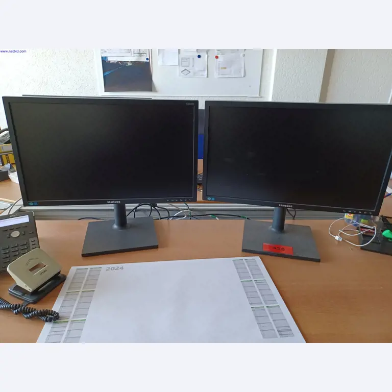 Machines of a lighting manufacturer for metalworking with accessories, continuous painting system, high-bay racking, industrial trucks, vehicles, IT and office equipment-1