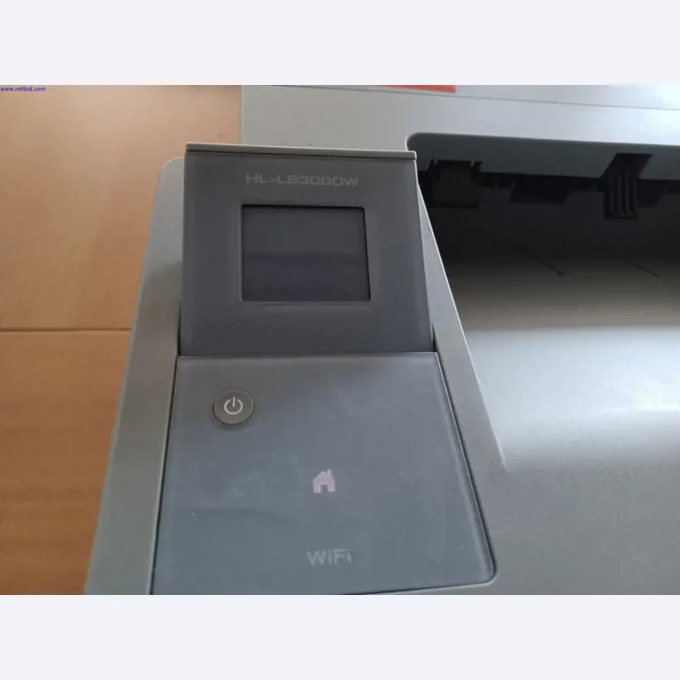 Machines of a lighting manufacturer for metalworking with accessories, continuous painting system, high-bay racking, industrial trucks, vehicles, IT and office equipment-2