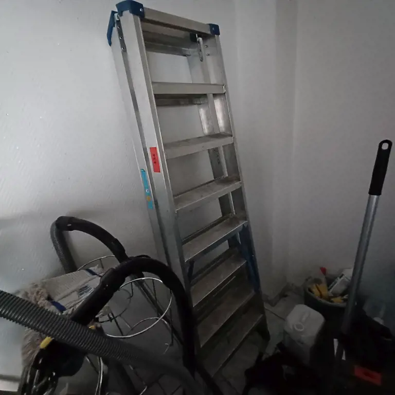 Aluminum folding ladder Zarges