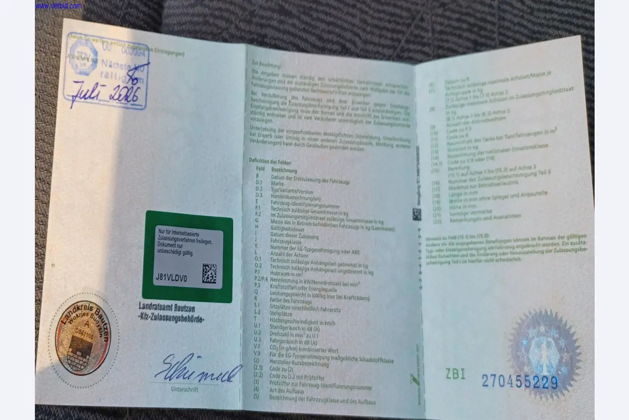 Machines of a lighting manufacturer for metalworking with accessories, continuous painting system, high-bay racking, industrial trucks, vehicles, IT and office equipment-9