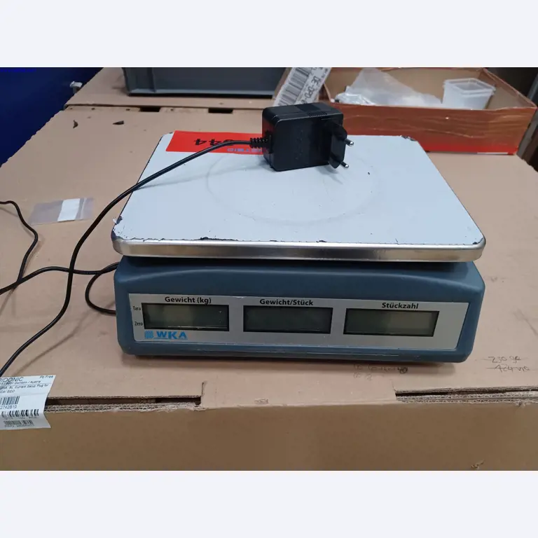 Machines of a lighting manufacturer for metalworking with accessories, continuous painting system, high-bay racking, industrial trucks, vehicles, IT and office equipment-3