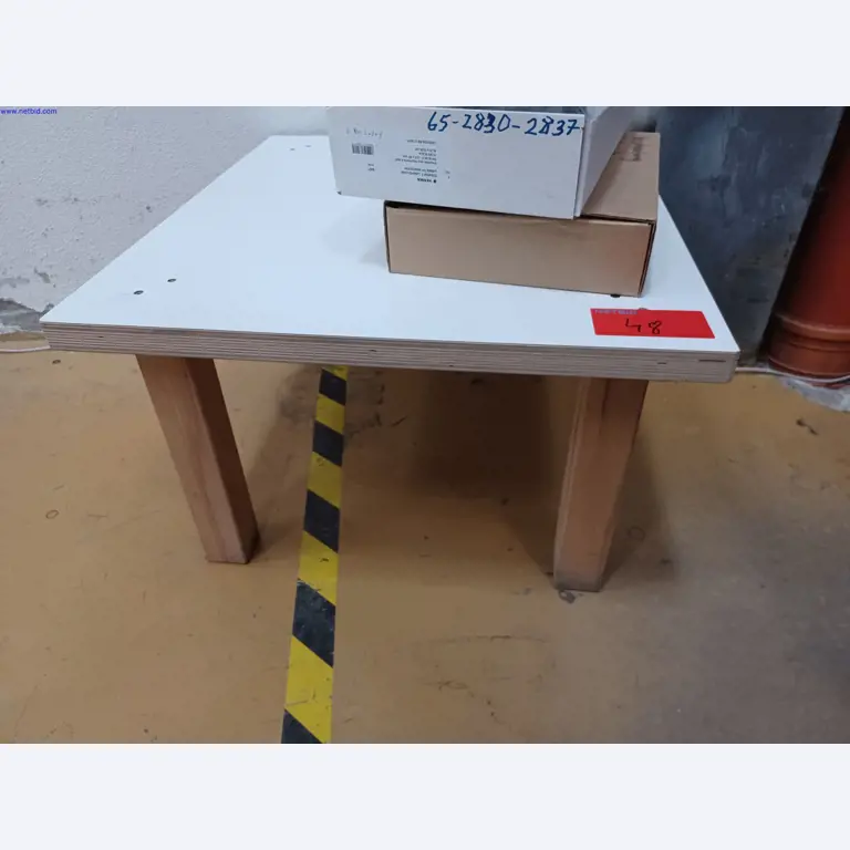 Machines of a lighting manufacturer for metalworking with accessories, continuous painting system, high-bay racking, industrial trucks, vehicles, IT and office equipment-4