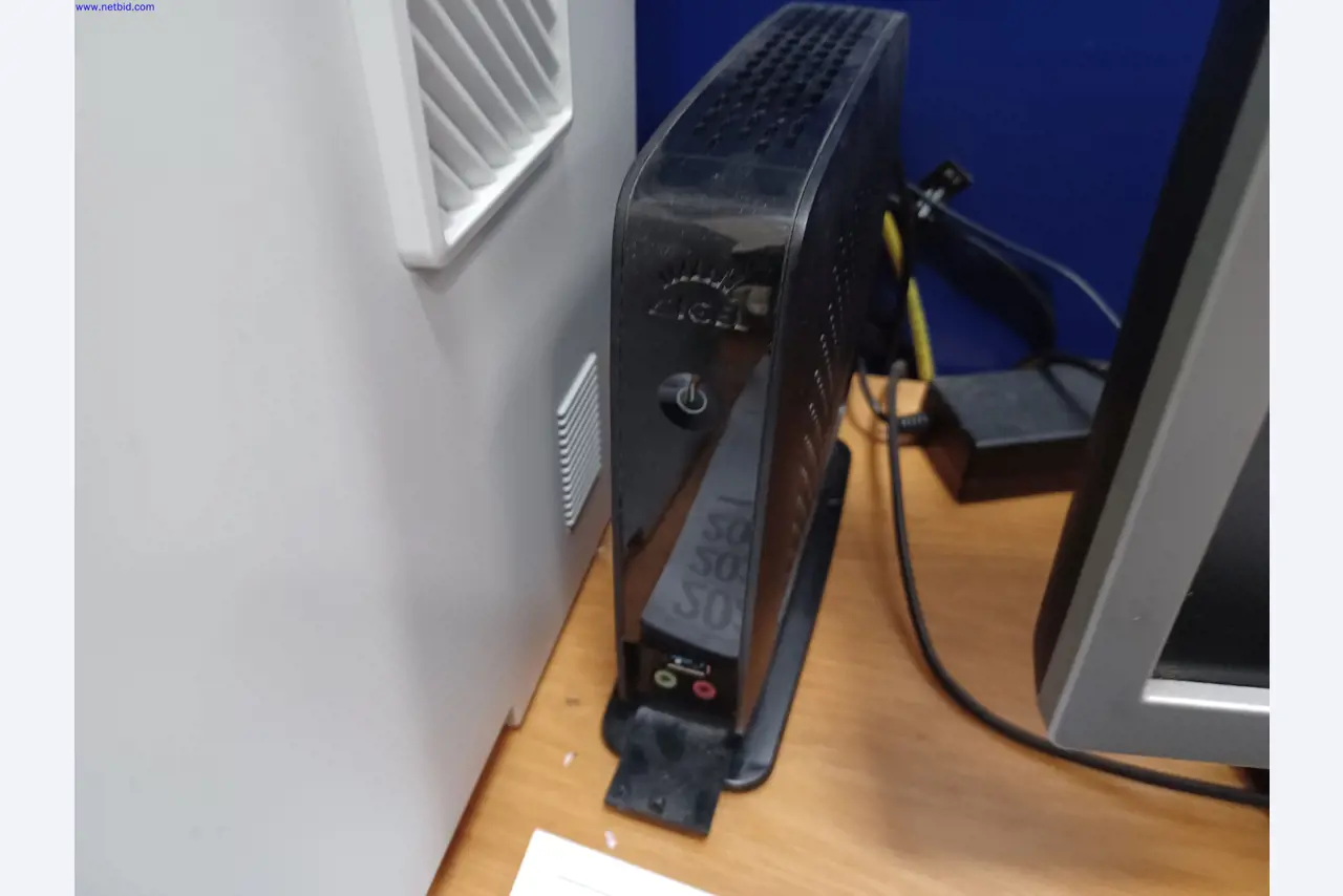 Machines of a lighting manufacturer for metalworking with accessories, continuous painting system, high-bay racking, industrial trucks, vehicles, IT and office equipment-2