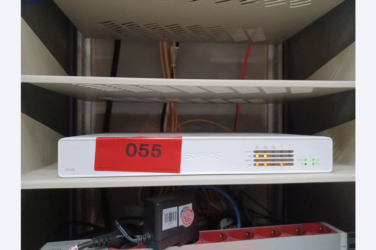 Machines of a lighting manufacturer for metalworking with accessories, continuous painting system, high-bay racking, industrial trucks, vehicles, IT and office equipment-1